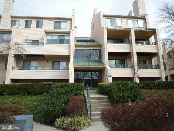 8015 VALLEY MANOR RD #2B, Owings Mills, MD 21117