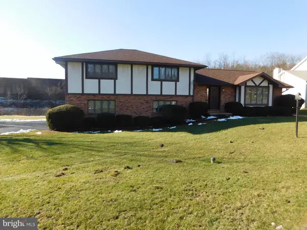 481 SUMMIT DRIVE, Lewistown, PA 17044