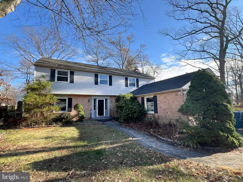 3009 MAPLE SHADE LN, Wilmington, DE 19810