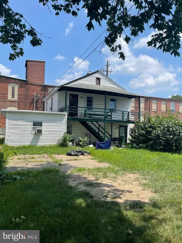 New Cumberland, PA 17070,211 MARKET ST
