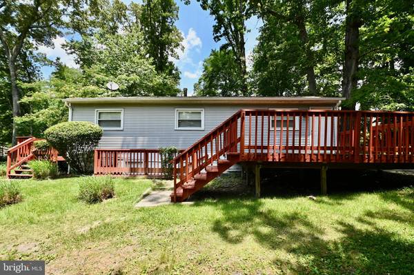 8402 SLEEPY HOLLOW RD, Fort Washington, MD 20744