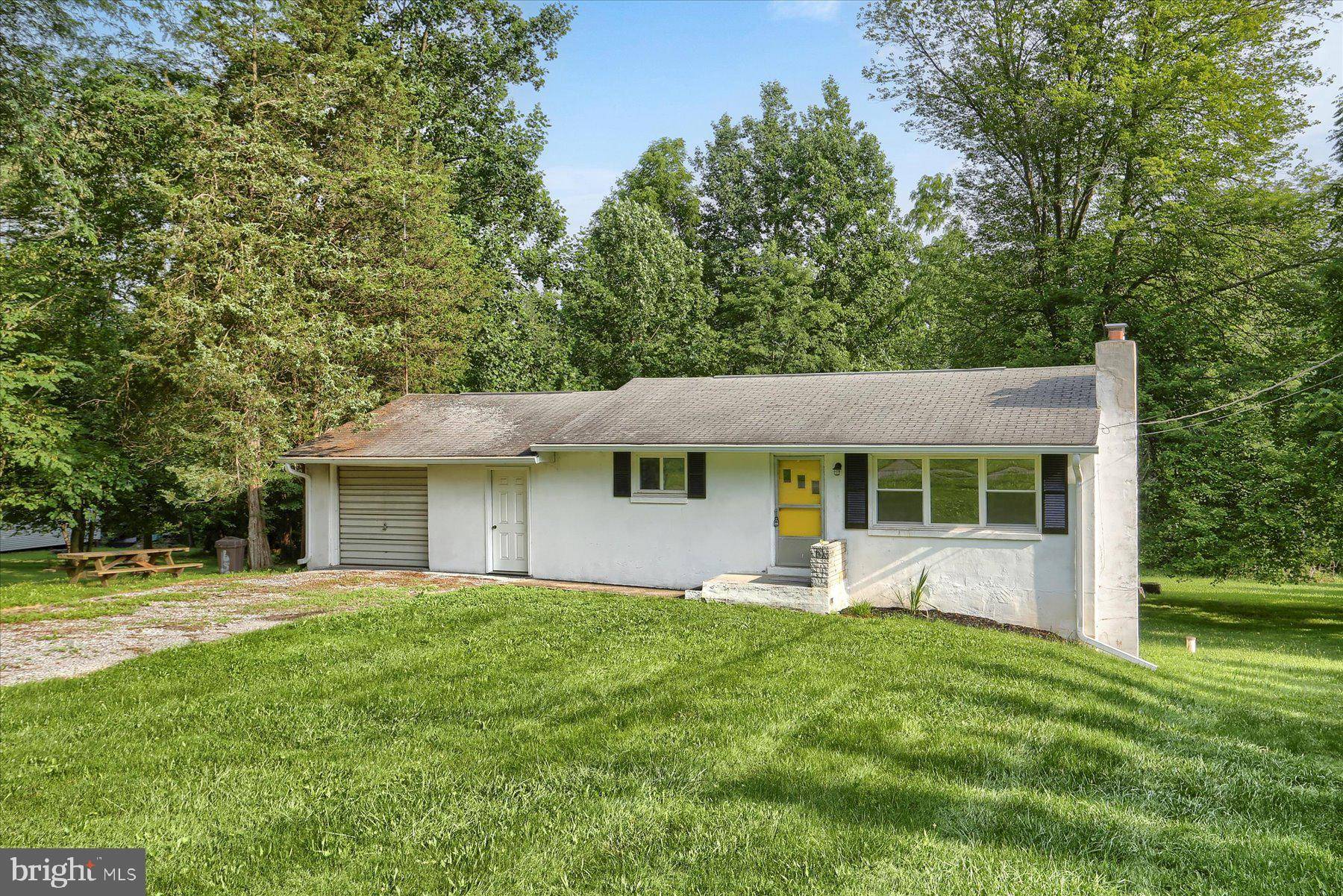 Dauphin, PA 17018,650 SINGER LN