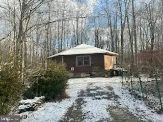 Pocono Lake, PA 18347,192 WYALUSING DR