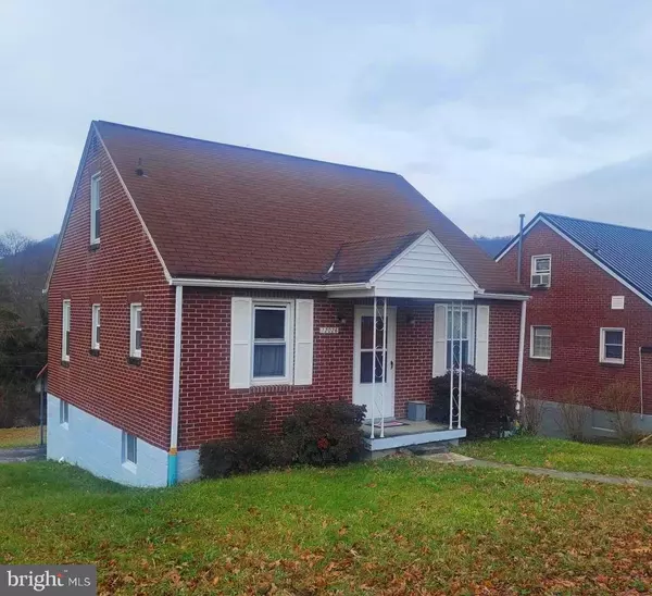 12026 IRIS AVE, Cumberland, MD 21502