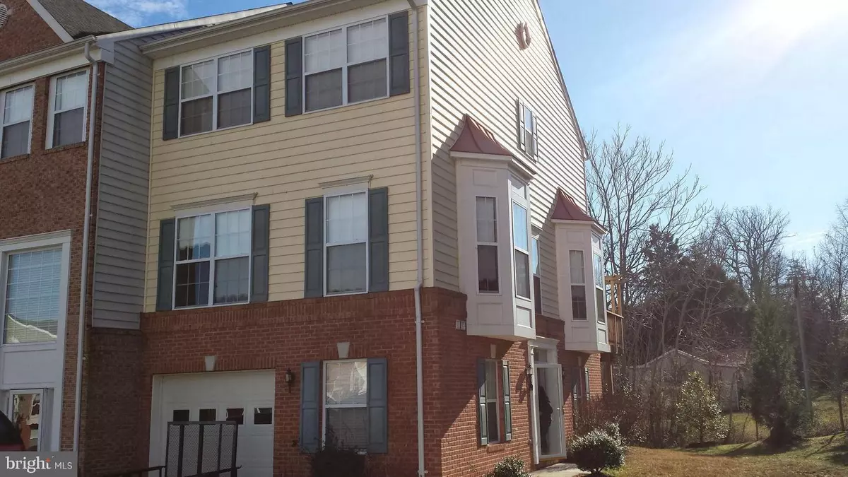 Woodbridge, VA 22193,15437 BINDER CT