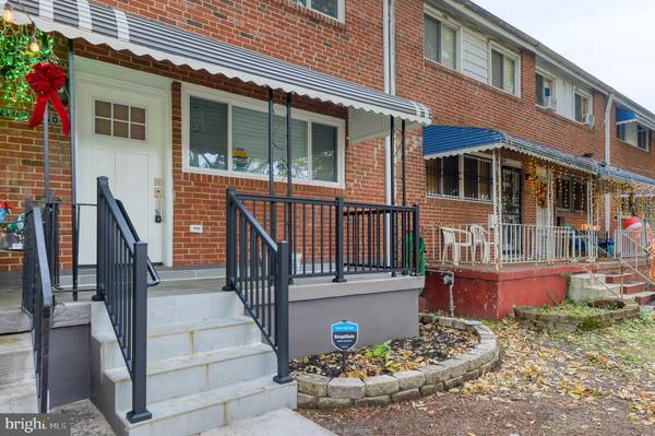 2104 BRADDISH AVE, Baltimore, MD 21216