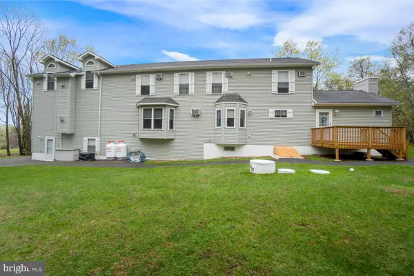Albrightsville, PA 18210,221 VALLEY VIEW DR