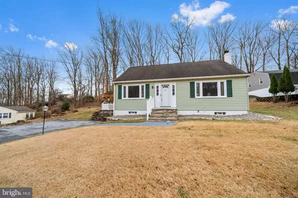 118 TOWNSHIP LINE RD, Exton, PA 19341