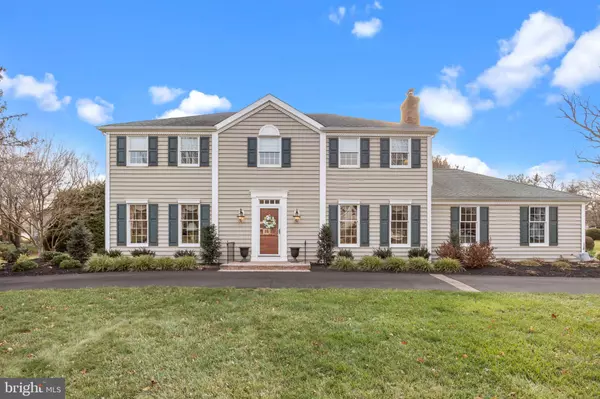 16 BAILEY DR, Washington Crossing, PA 18977