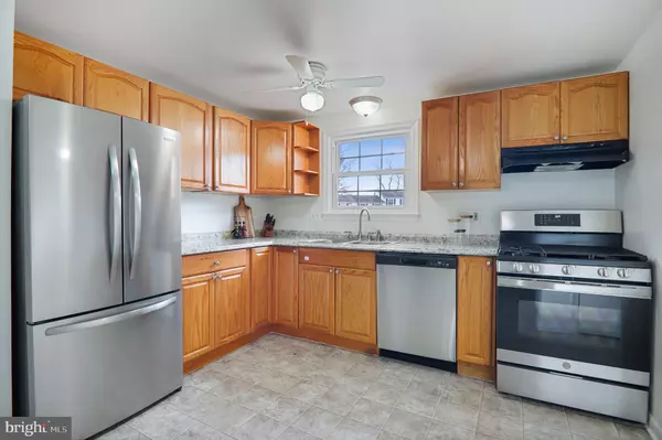 Olney, MD 20832,3325 TIDEWATER CT #C-8