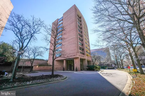 1805 CRYSTAL DR #410S, Arlington, VA 22202