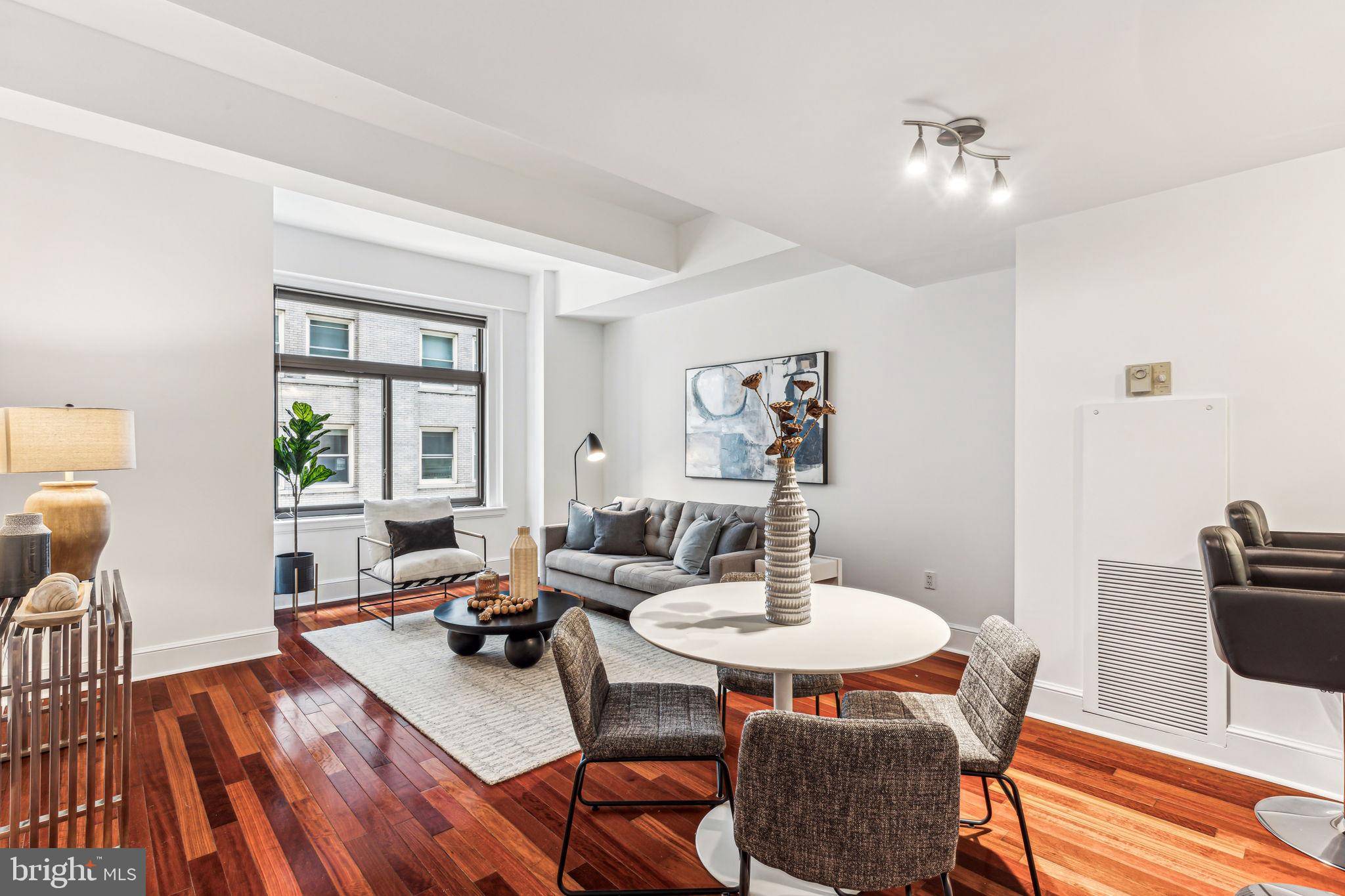1500 CHESTNUT ST #8E, Philadelphia, PA 19102
