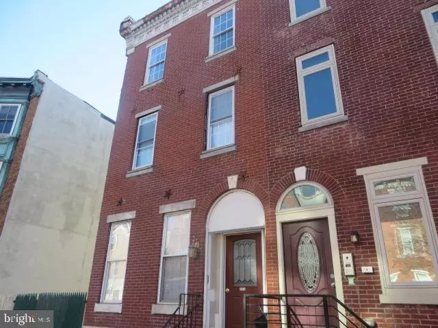 1514 CHRISTIAN ST, Philadelphia, PA 19146