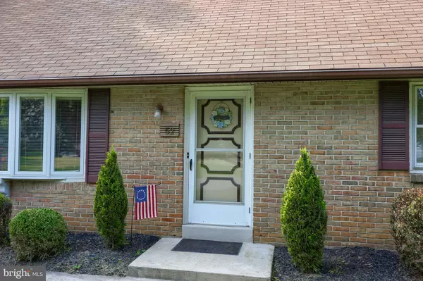 Leola, PA 17540,52 MELVIN DR