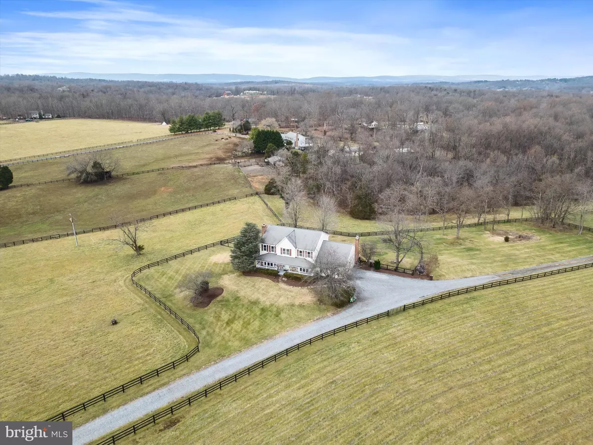 Aldie, VA 20105,21673 OATLANDS RD