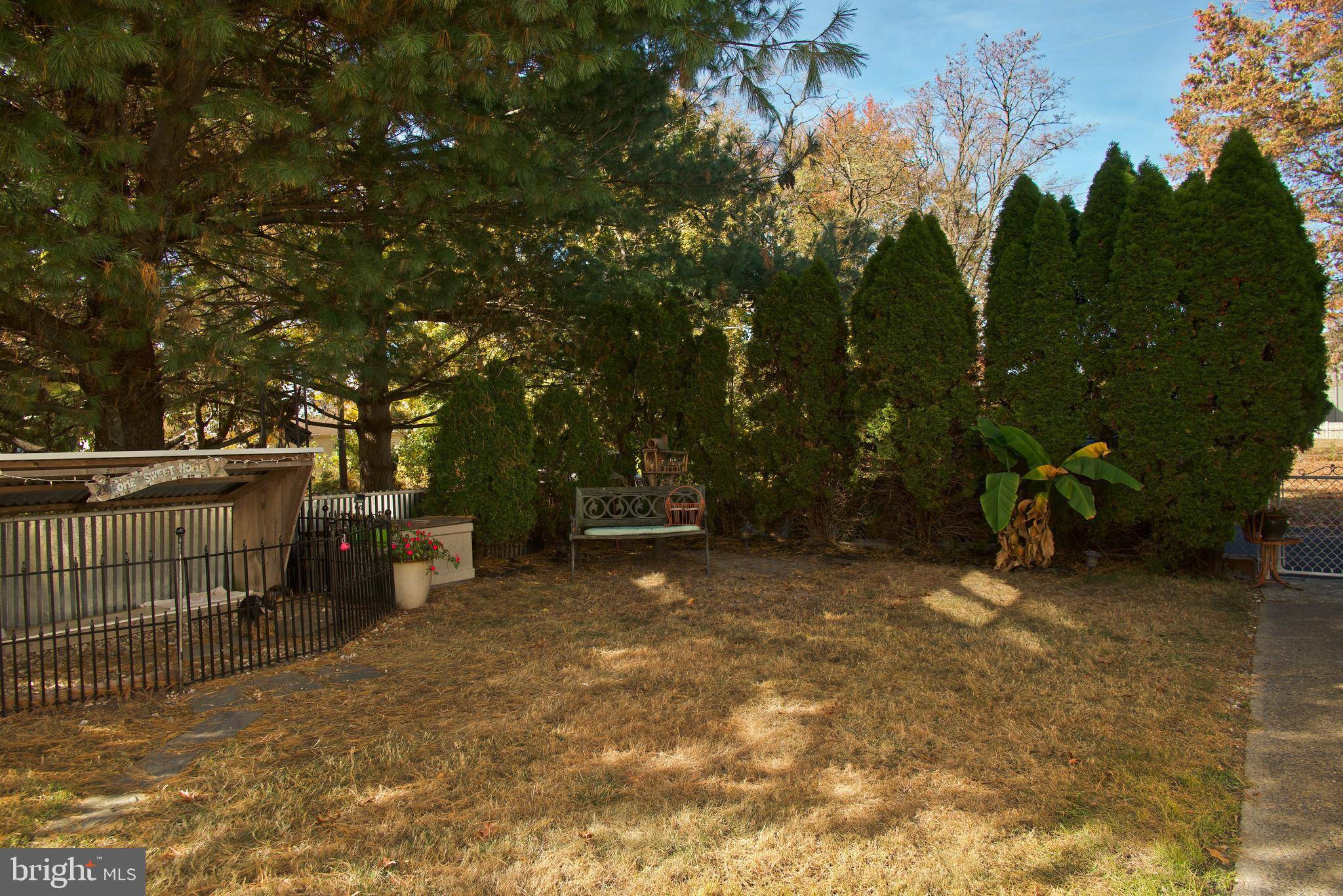Penns Grove, NJ 08069,94 WALNUT ST