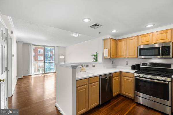 3830 9TH ST N #507W, Arlington, VA 22203