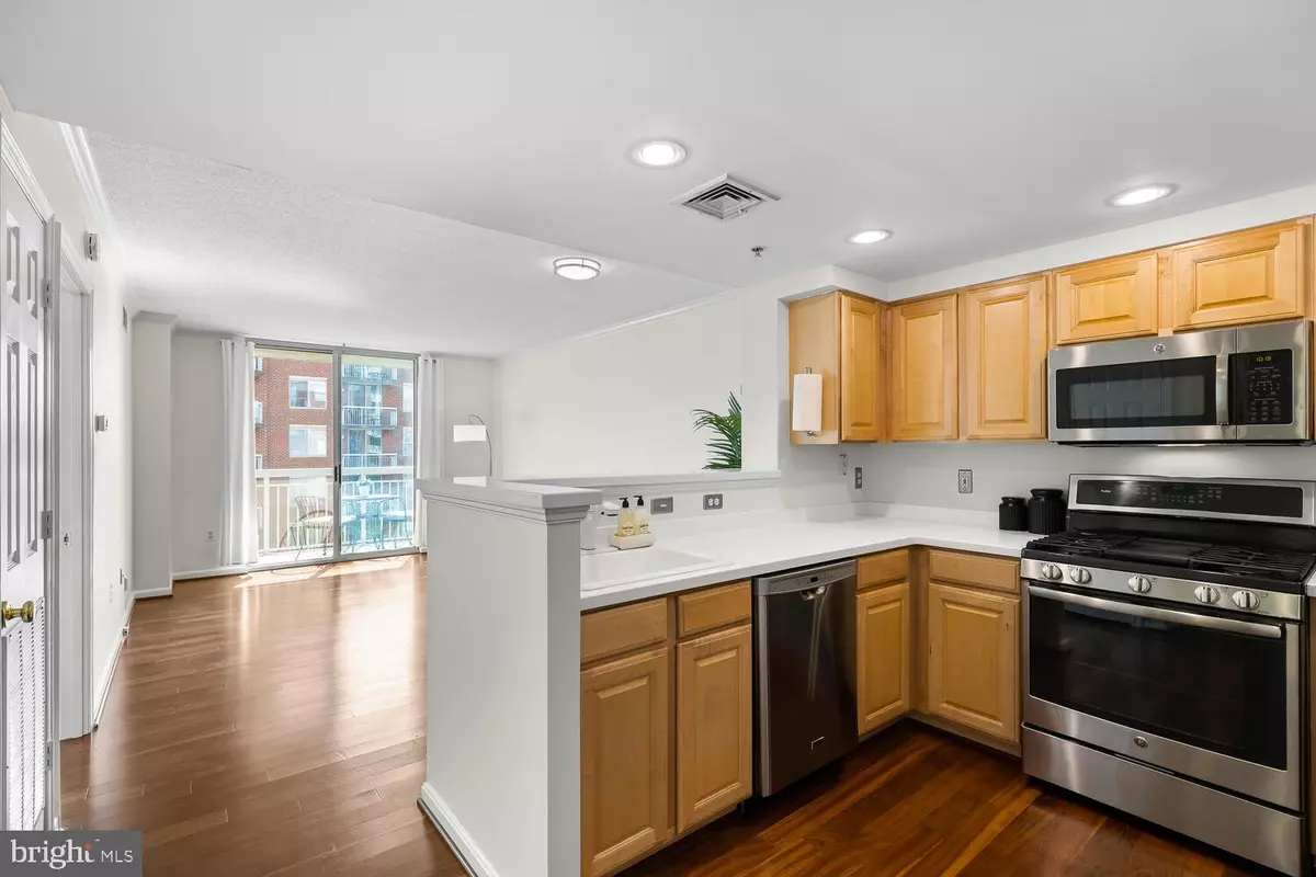 Arlington, VA 22203,3830 9TH ST N #507W