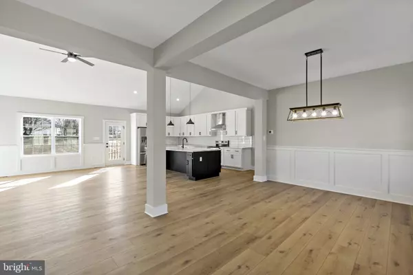 Harpers Ferry, WV 25425,511 ACORN CIR