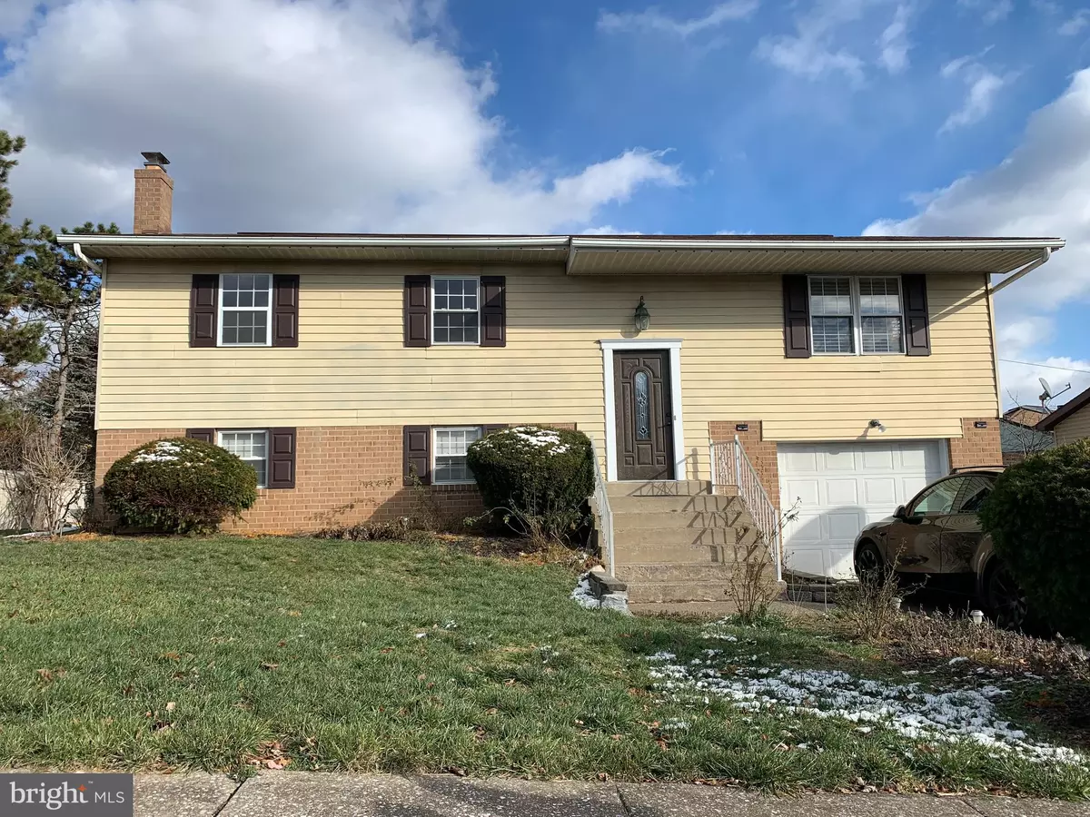 Harrisburg, PA 17109,613 FRANCES DR