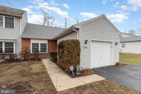 Harrisburg, PA 17111,1059 POND RIDGE DR