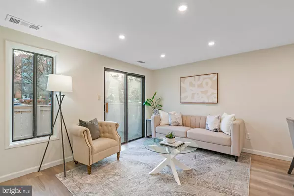 Gaithersburg, MD 20886,19406 BRASSIE PL