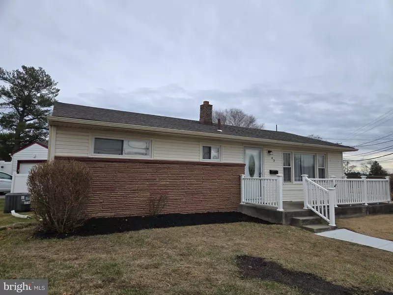 43 FAIRMOUNT DR, Glassboro, NJ 08028