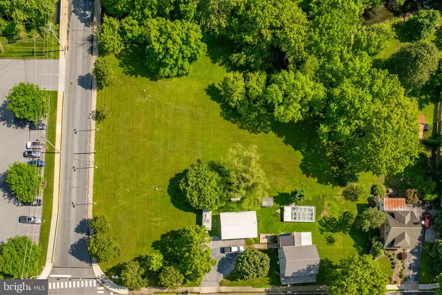 601 E MAIN ST, Lititz, PA 17543