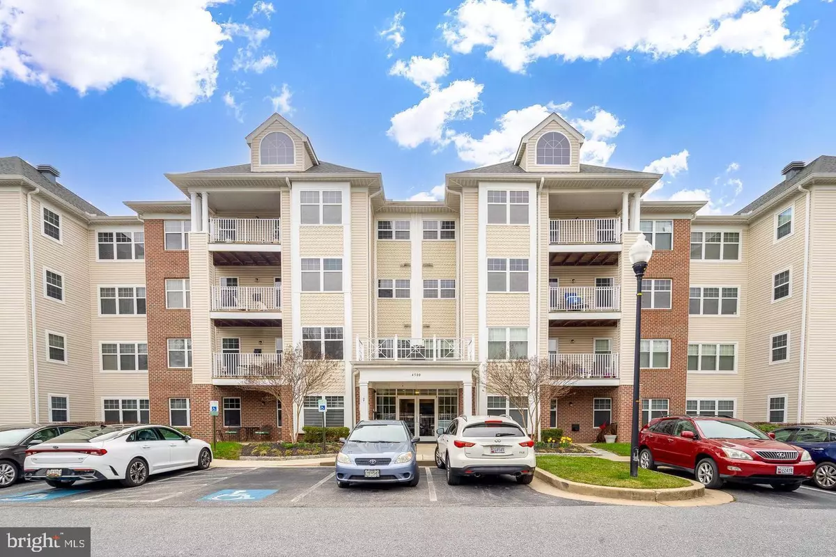 Owings Mills, MD 21117,4500 CHAUCER WAY #203