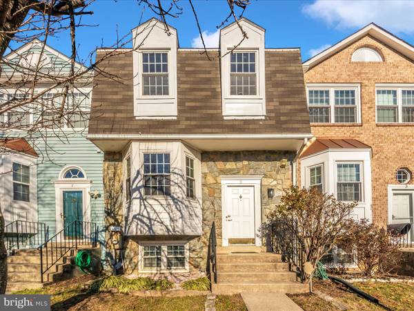 5 HUNTERS GATE CT, Silver Spring, MD 20904