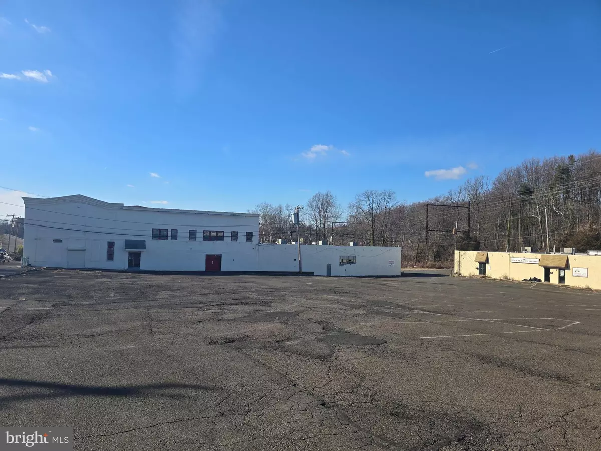 Penndel, PA 19047,50 HULMEVILLE AVE