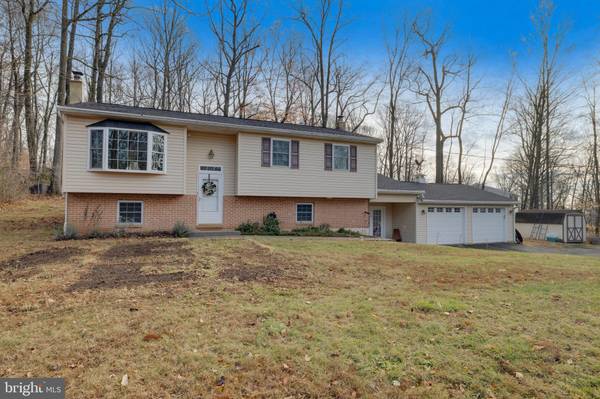 24 MARIA LN, Schwenksville, PA 19473