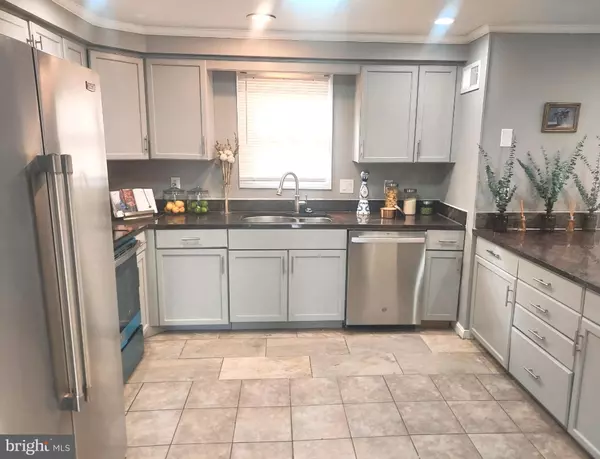 Arlington, VA 22204,1932 S KENMORE ST