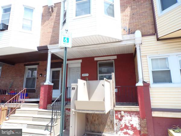 Philadelphia, PA 19143,2057 S CECIL ST