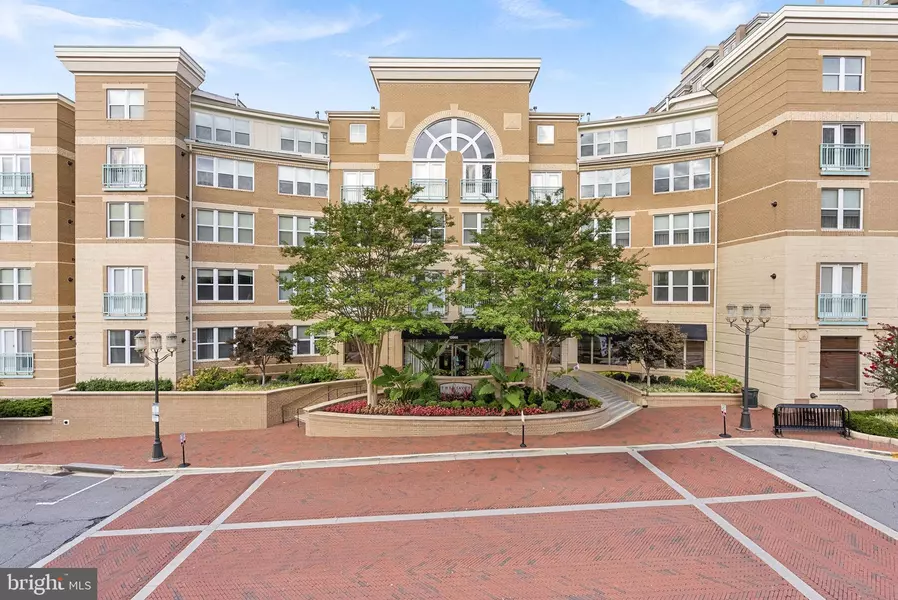 12000 MARKET ST #316, Reston, VA 20190