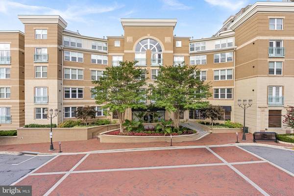 12000 MARKET ST #316, Reston, VA 20190