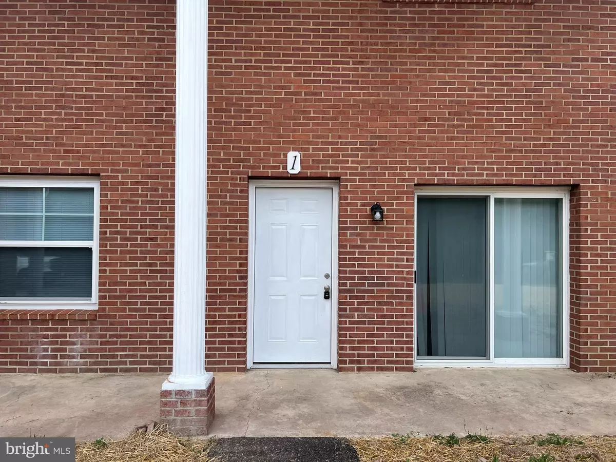 Berkeley Springs, WV 25411,50 BRIARWOOD #1