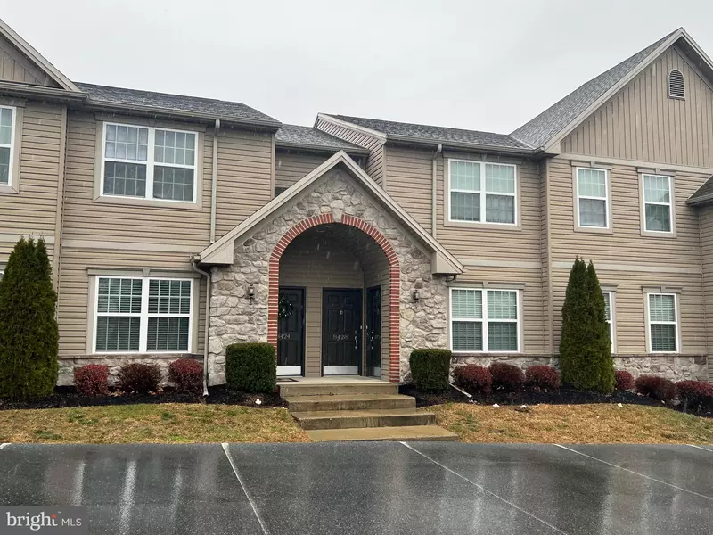 8426 HILTON ST, Hummelstown, PA 17036