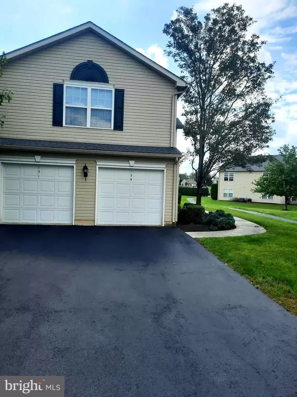 Hummelstown, PA 17036,129 ORIOLE CT