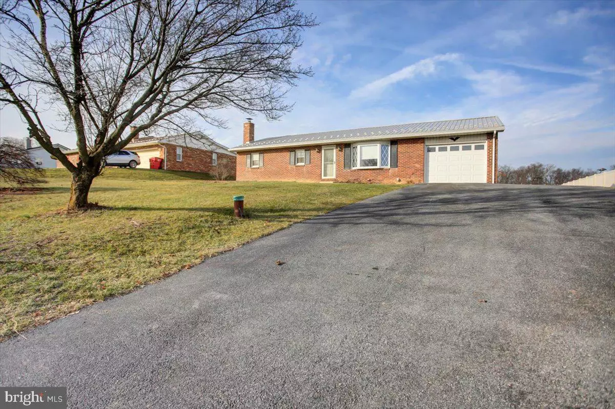 Shippensburg, PA 17257,981 RIDGE RD