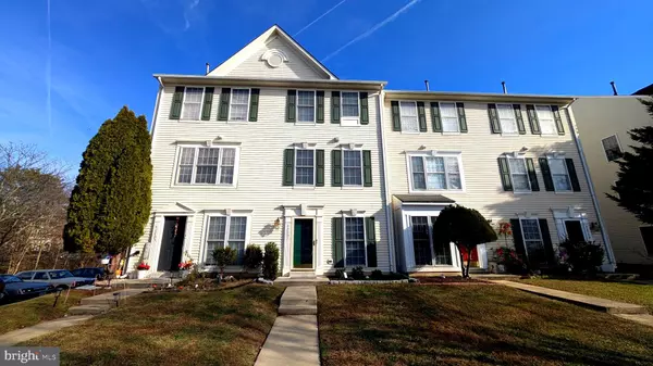 42803 PILGRIM SQ, Chantilly, VA 20152