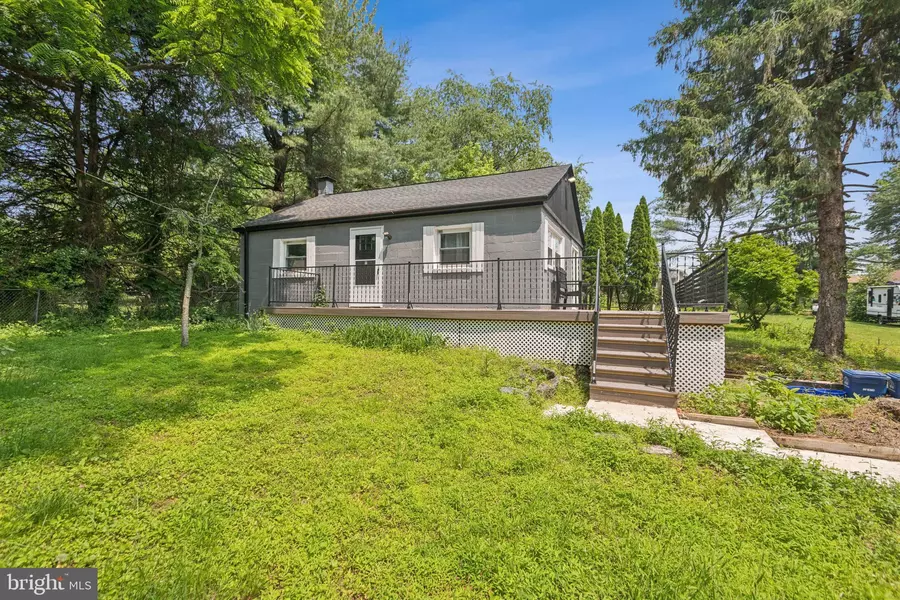611 POWELL RD, Mount Holly, NJ 08060
