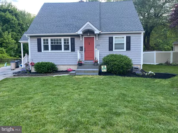 1328 CHESTNUT AVE, Haddon Heights, NJ 08035