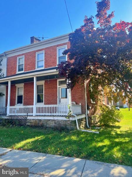 100 E MAIN ST, New Freedom, PA 17349