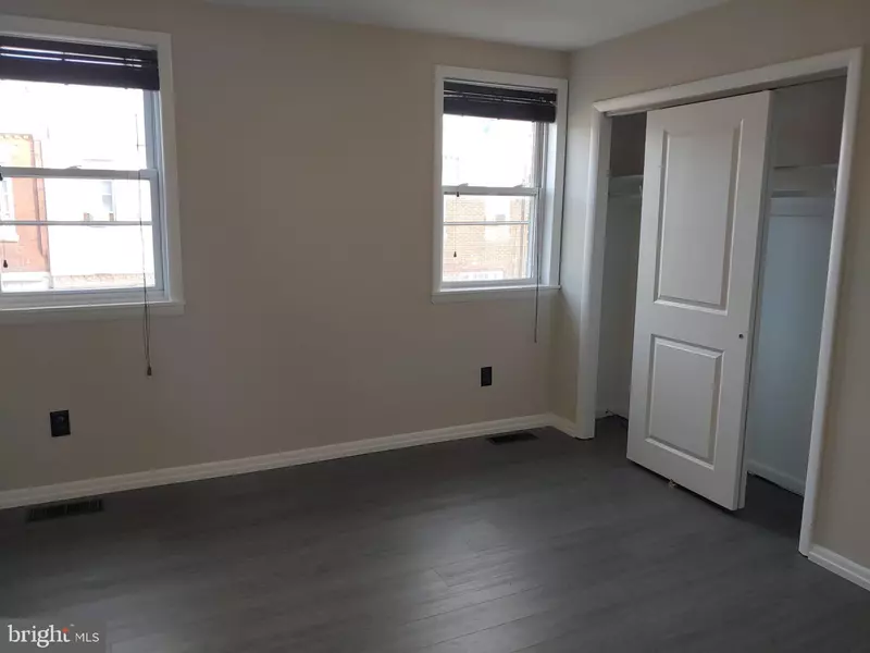 2040 S 18TH ST #2ND FLR, Philadelphia, PA 19145