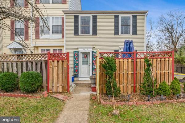 3232 TAPESTRY CIR, Burtonsville, MD 20866