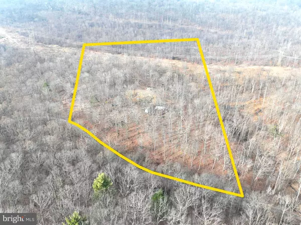 Slanesville, WV 25444,14.29 AC WHISPERING PINES RD