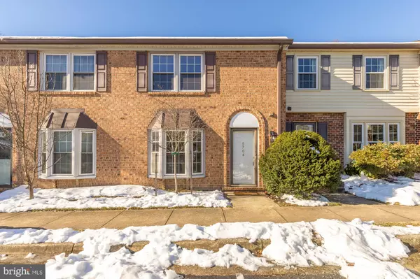 5704 INDEPENDENCE CIR, Alexandria, VA 22312