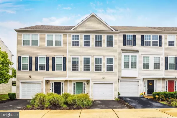 8332 SCOTLAND LOOP, Manassas, VA 20109