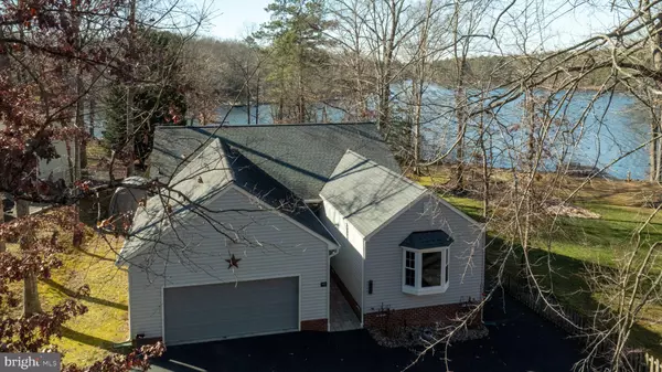 Ruther Glen, VA 22546,524 LAKE CAROLINE DR